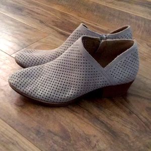 Lucky Brand Ankle Boots, Baylah2 Chinchilla Oil Suede Leather 9.5